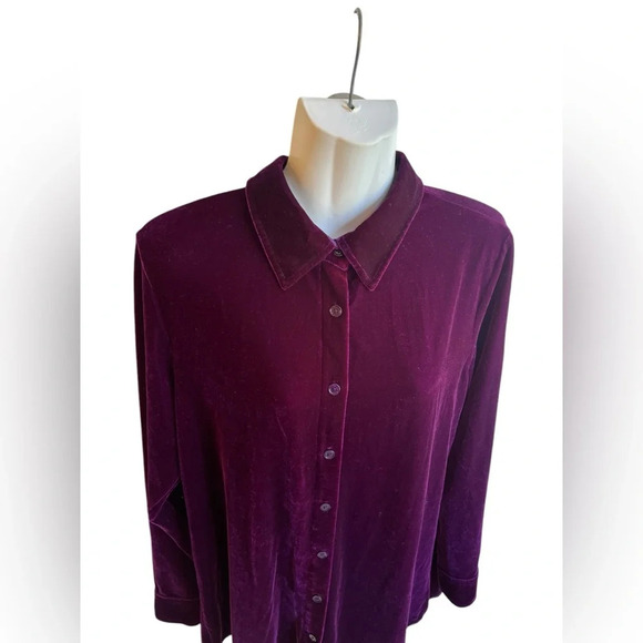 NWT Soft Surroundings Velvet Boyfriend Button Down Tunic Shirt Purple Potion S - Picture 3 of 8